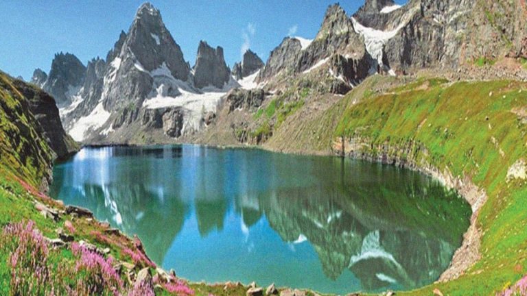 CPDR’s work on the governance issues of Azad Jammu and Kashmir is widely citied in the following Dawn’s feature written by senior journalist Tariq Naqash based in Muzaffarabad